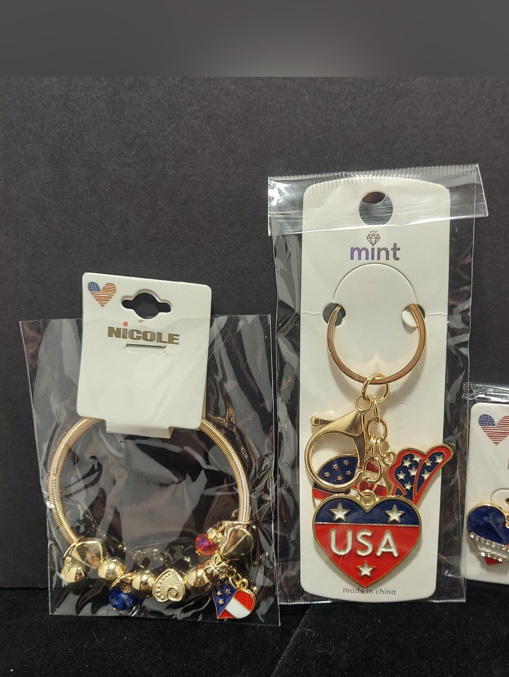 Gold-Tone Patriotic Heart Accessory Set # 1